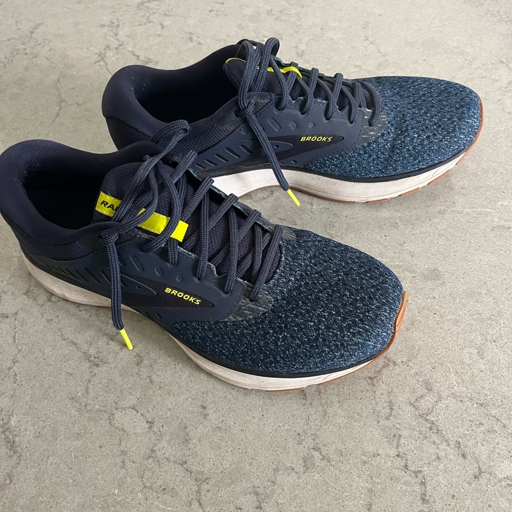 Brooks Blue and Yellow Athletic Running Shoes with Knit Upper